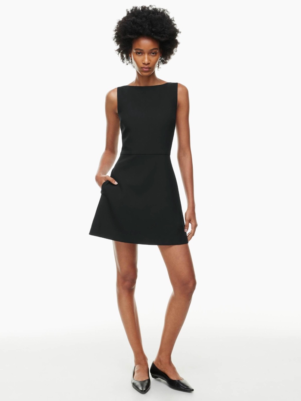 NWT Aritzia Babaton Bond Dress in classic Black, size 10.